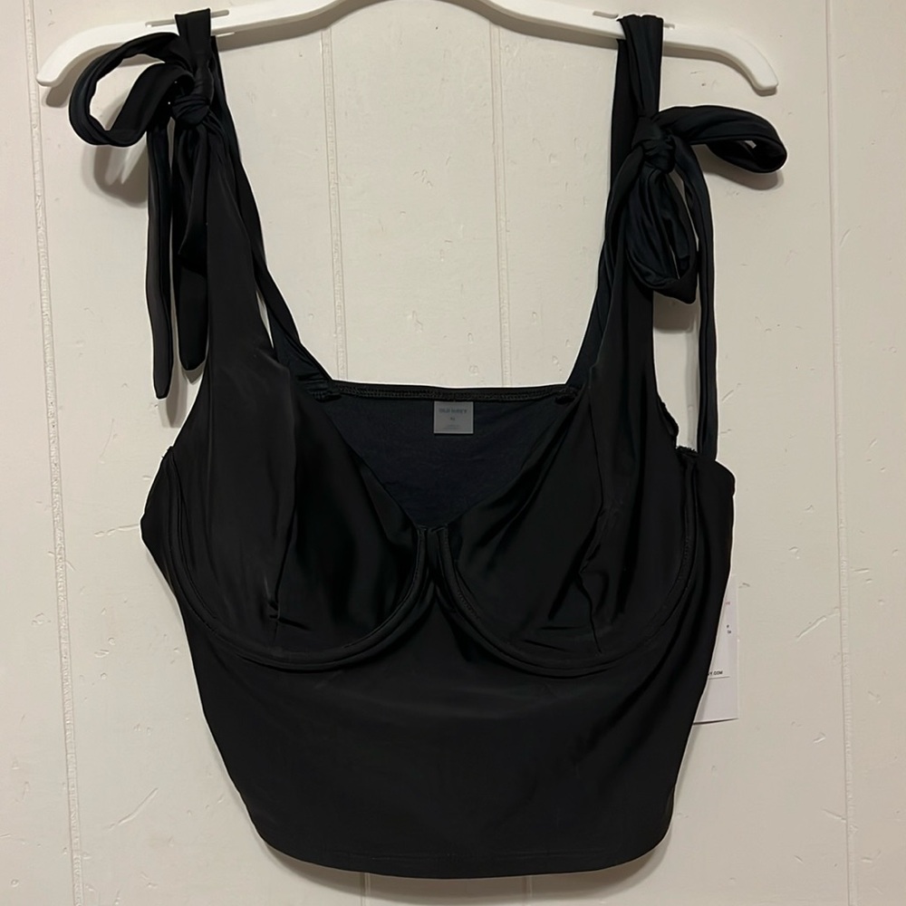 NWT old navy swim top